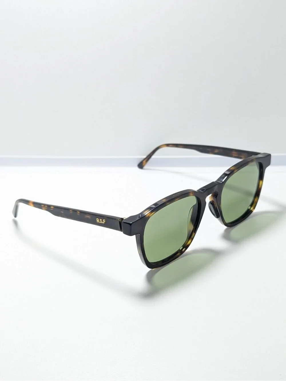 N/A casual green